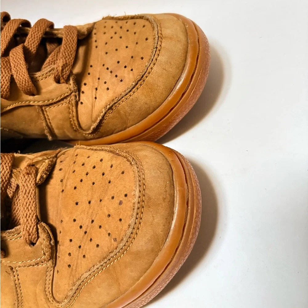 Nike | Dunk High Premium GS Sneakers 886070-200 - Youth 6.5Y Flax - Picture 3 of 10